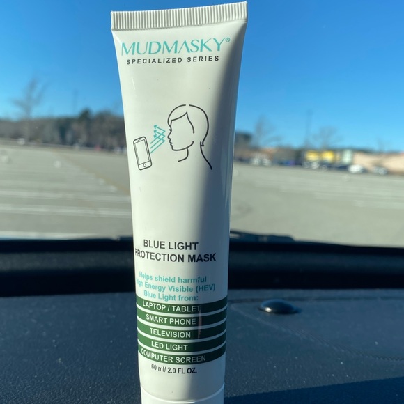Mudmasky Bluescreen Protector Mask - Picture 2 of 5